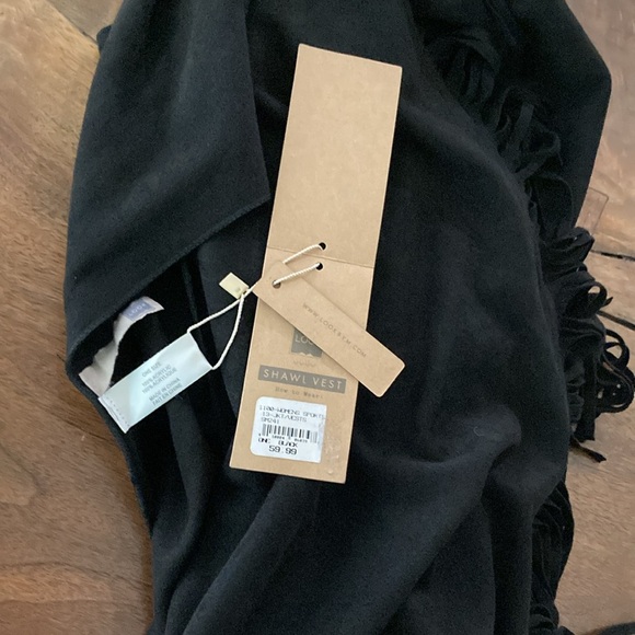 Unique Shawl/Vest - Picture 14 of 15